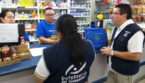 Defensoria del consumidor verifica precios en farmacias