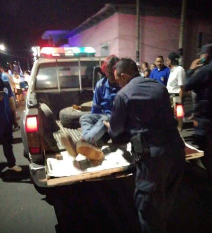 Conductor ebrio arrolla a tres personas durante viacrucis en Atiquizaya