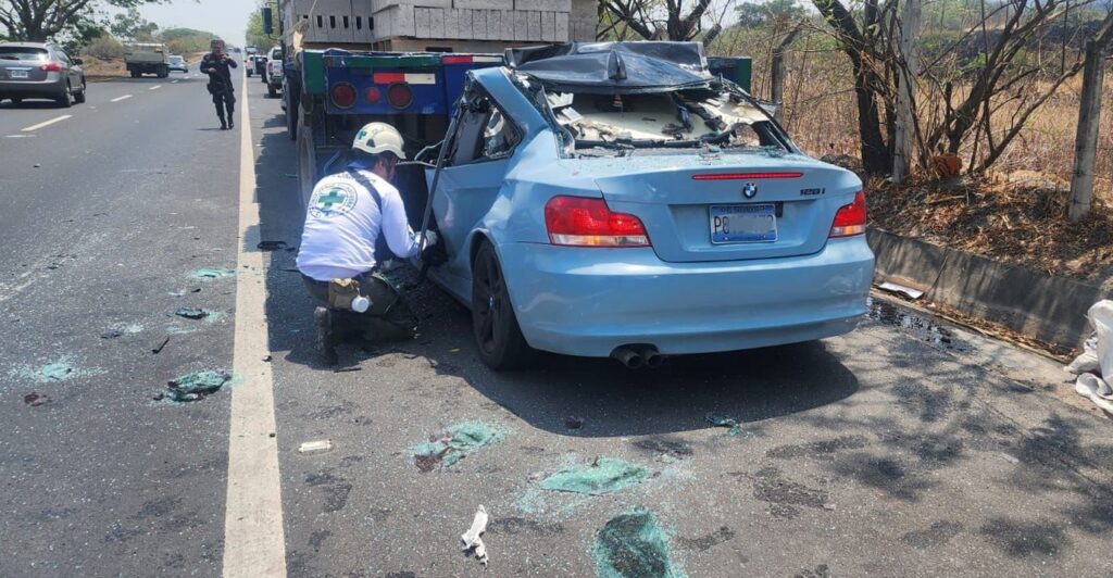 Accidente de tránsito en carretera a Quezaltepeque, La Libertad, El Salvador. 9 de abril 2024.